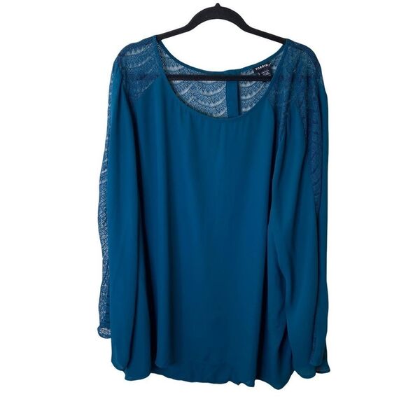 Torrid Lace Button Back Blouse Sz 4 - Picture 1 of 5